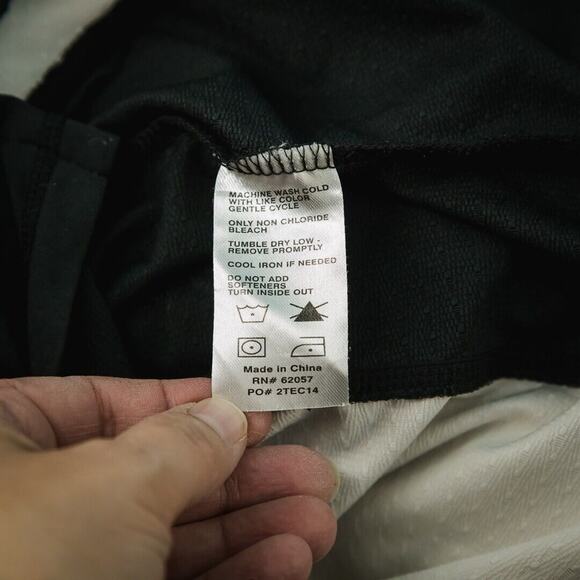 SanSoleil Size XS White Black 1/4 Zip Long Sleeve UFP 50 Sun Protection Top - Picture 5 of 6